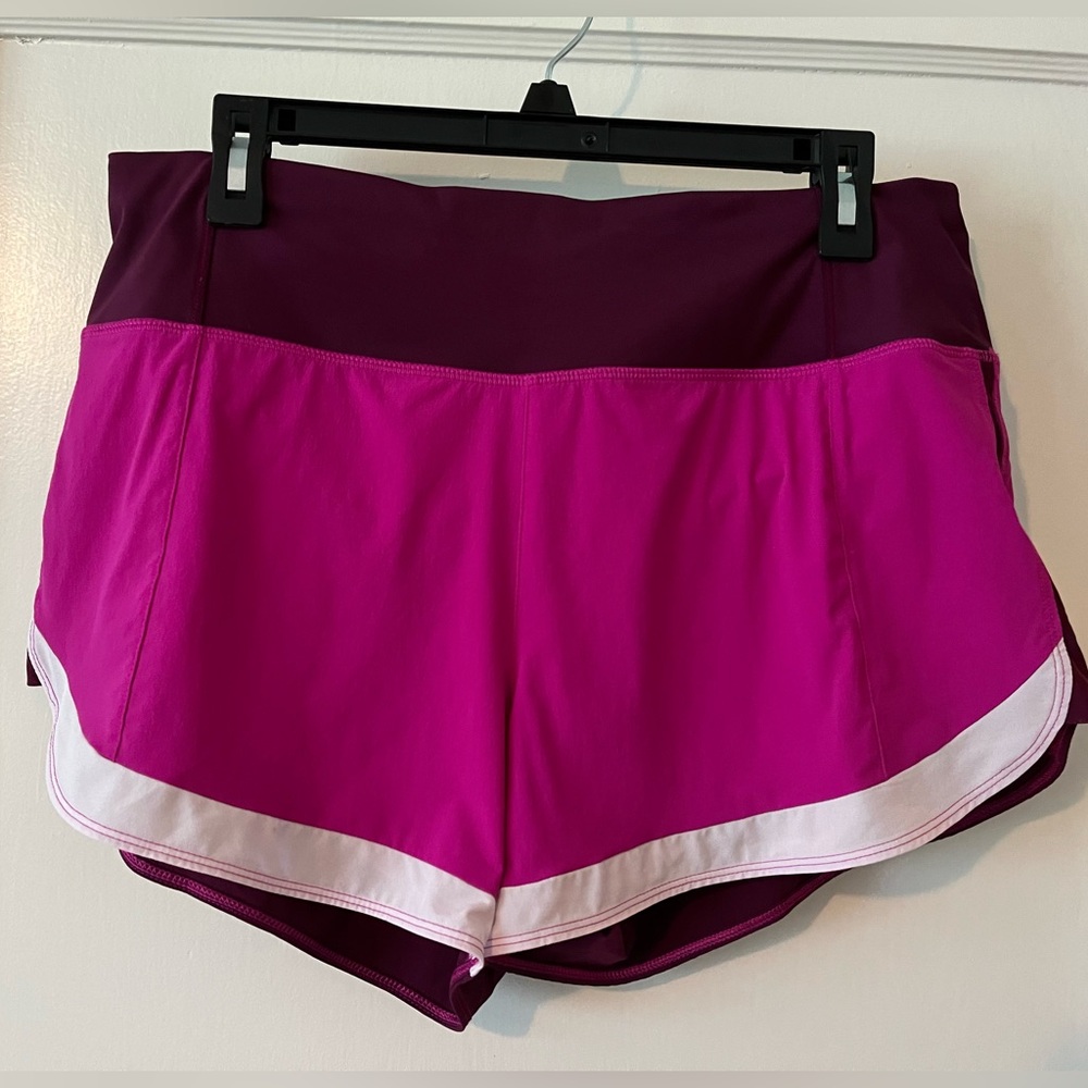 Women’s Athleta Running Free Colorblock 3.5” Short